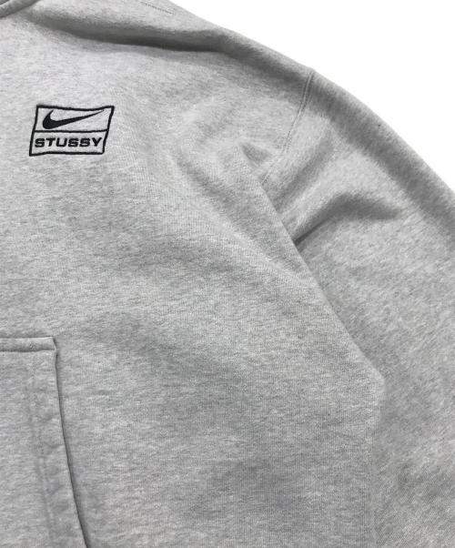 NIKE（ナイキ）NIKE (ナイキ) stussy (ステューシー) ジップパーカー グレー サイズ:XLの古着・服飾アイテム