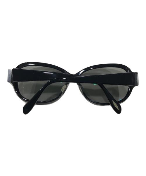 OLIVER PEOPLES（オリバーピープルズ）OLIVER PEOPLES (オリバーピープルズ) サングラス ブラック サイズ:61□15-135の古着・服飾アイテム
