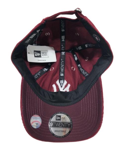 New Era（ニューエラ）New Era (ニューエラ) MoMA (モマ) キャップ/コーデュロイキャップ バーガンディーの古着・服飾アイテム