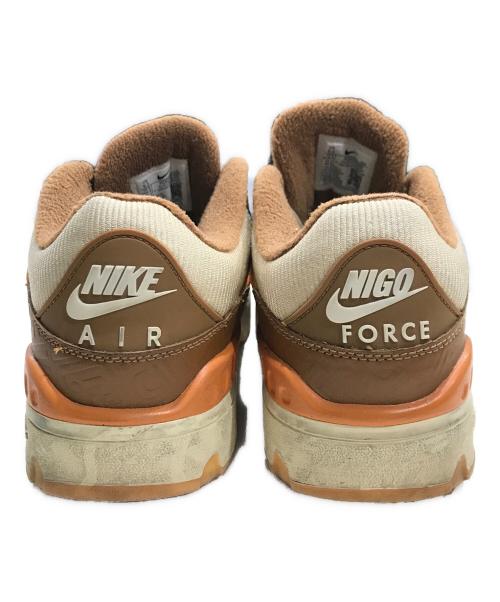 NIKE（ナイキ）NIKE (ナイキ) ローカットスニーカー ブラウン サイズ:US9.5/UK8.5/EUR43の古着・服飾アイテム