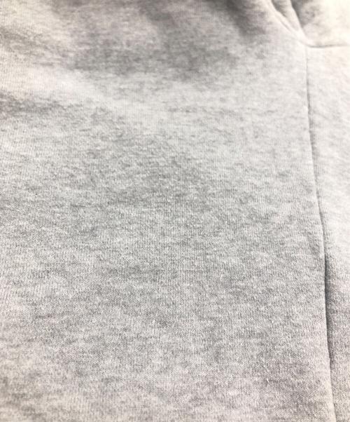 Whim Gazette（ウィムガゼット）Whim Gazette (ウィムガゼット) スウェットVネックプルオーバー グレー サイズ:SIZE Fの古着・服飾アイテム