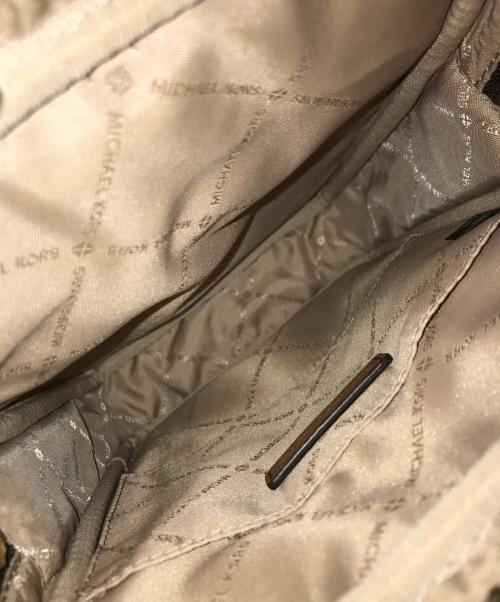 MICHAEL KORS（マイケルコース）MICHAEL KORS (マイケルコース) ショルダーバッグ ブラウンの古着・服飾アイテム