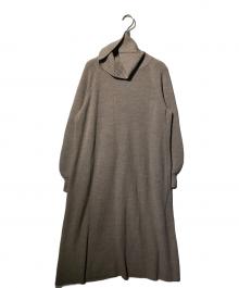 BLUE LABEL CRESTBRIDGE（ブルーレーベルクレストブリッジ）の古着「バックリボンニットワンピース」｜ベージュ