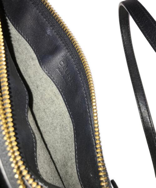 CELINE（セリーヌ）CELINE (セリーヌ) トリオラージショルダーバッグ ブラックの古着・服飾アイテム