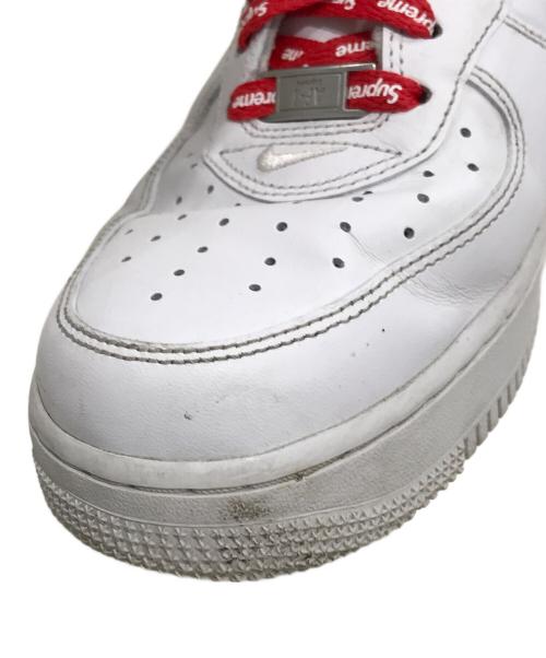 NIKE（ナイキ）NIKE (ナイキ) SUPREME (シュプリーム) エアフォース1 ロー ホワイト サイズ:US9.5/UK8.5/EUR43の古着・服飾アイテム