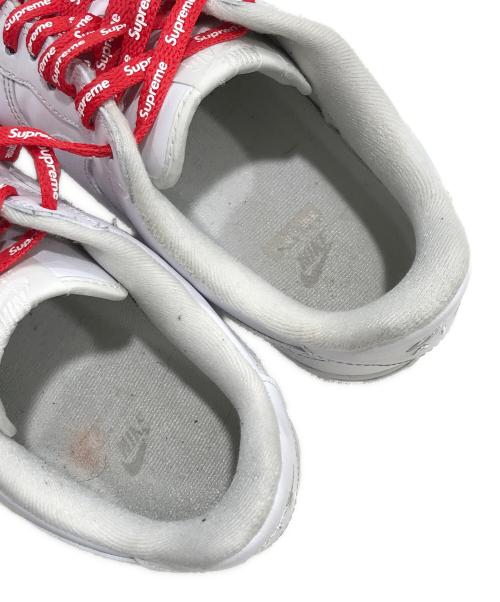 NIKE（ナイキ）NIKE (ナイキ) SUPREME (シュプリーム) エアフォース1 ロー ホワイト サイズ:US9.5/UK8.5/EUR43の古着・服飾アイテム