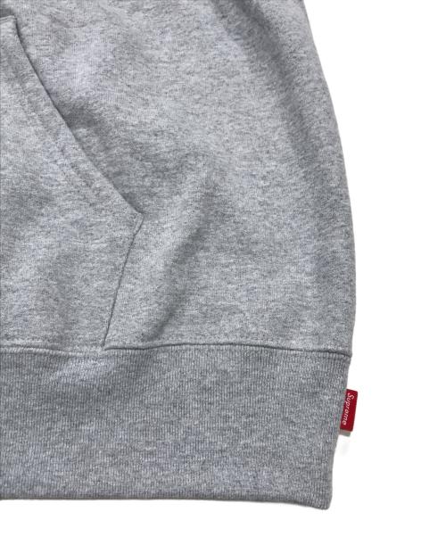 SUPREME（シュプリーム）SUPREME (シュプリーム) シス フーデッドスウェットシャツ グレー サイズ:Lの古着・服飾アイテム