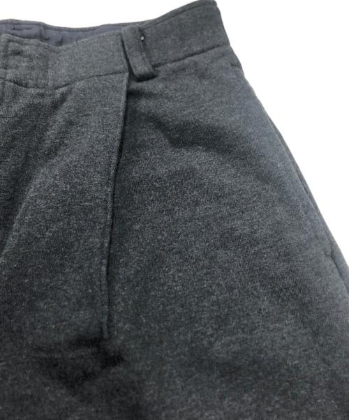 ETRE TOKYO（エトレトウキョウ）ETRE TOKYO (エトレトウキョウ) スウェットタックパンツ グレー サイズ:Sの古着・服飾アイテム
