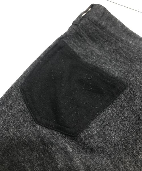 JUNYA WATANABE COMME des GARCONS（(ジュンヤワタナベ コムデギャルソン）JUNYA WATANABE COMME des GARCONS ((ジュンヤワタナベ コムデギャルソン) ウールテーパードパンツ ブラック サイズ:Ｓの古着・服飾アイテム