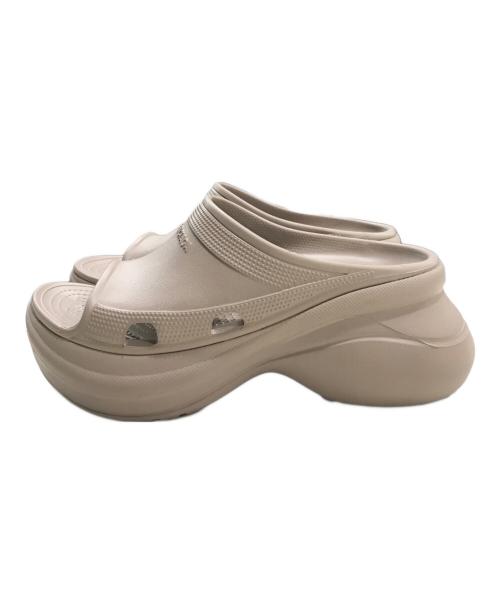 BALENCIAGA（バレンシアガ）BALENCIAGA (バレンシアガ) crocs (クロックス) プールクロックスラバーミュール ベージュ サイズ:38の古着・服飾アイテム