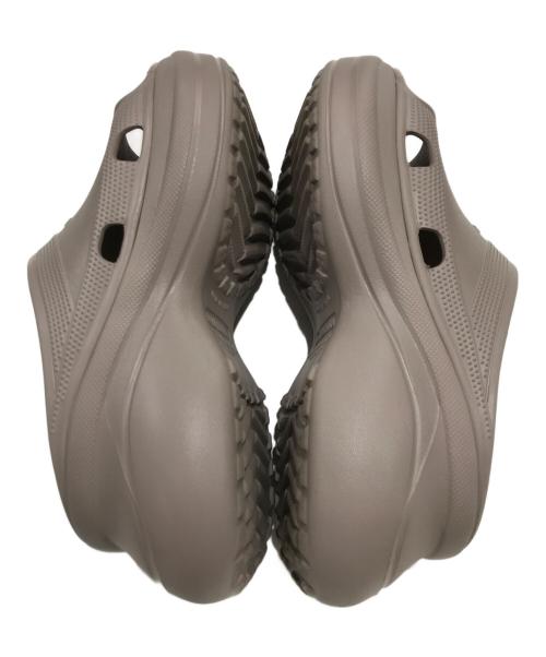 BALENCIAGA（バレンシアガ）BALENCIAGA (バレンシアガ) crocs (クロックス) プールクロックスラバーミュール ベージュ サイズ:38の古着・服飾アイテム