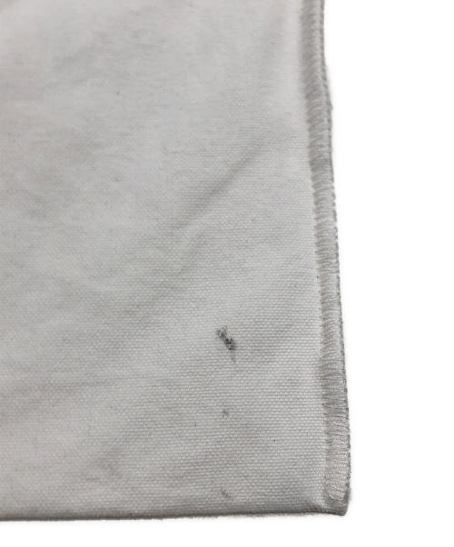 MM6 Maison Margiela（エムエムシックスメゾンマルジェラ）MM6 Maison Margiela (エムエムシックスメゾンマルジェラ) 反転ロゴ キャンバストートバッグ アイボリーの古着・服飾アイテム