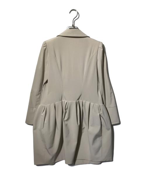 FOXEY NEWYORK（フォクシーニューヨーク）FOXEY NEWYORK (フォクシーニューヨーク) Rainy ボワントレンチコート ベージュ サイズ:38の古着・服飾アイテム