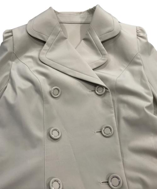 FOXEY NEWYORK（フォクシーニューヨーク）FOXEY NEWYORK (フォクシーニューヨーク) Rainy ボワントレンチコート ベージュ サイズ:38の古着・服飾アイテム