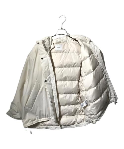 Spick and Span（スピック＆スパン）Spick and Span (スピック＆スパン) 撥水フーデッドダウンハーフコート ホワイト サイズ:36の古着・服飾アイテム