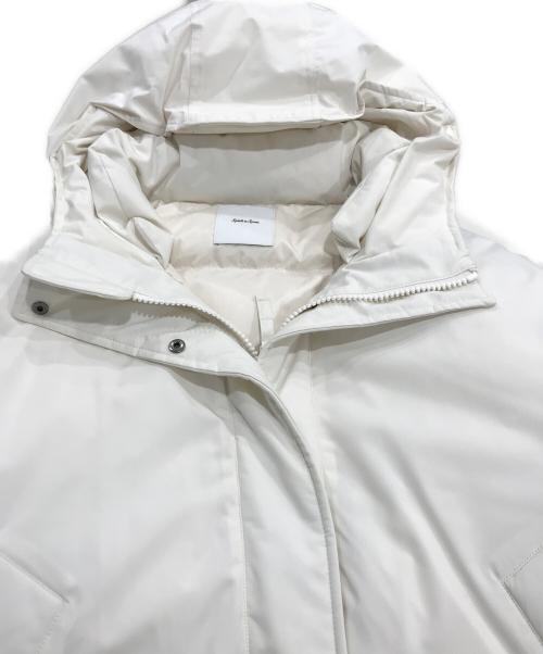 Spick and Span（スピック＆スパン）Spick and Span (スピック＆スパン) 撥水フーデッドダウンハーフコート ホワイト サイズ:36の古着・服飾アイテム