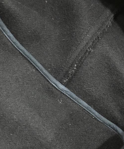 J.W.ANDERSON（ジェイダブリューアンダーソン）J.W.ANDERSON (ジェイダブリューアンダーソン) A.P.C. (アーペーセー) COLINダッフルコート ブラック サイズ:Mの古着・服飾アイテム