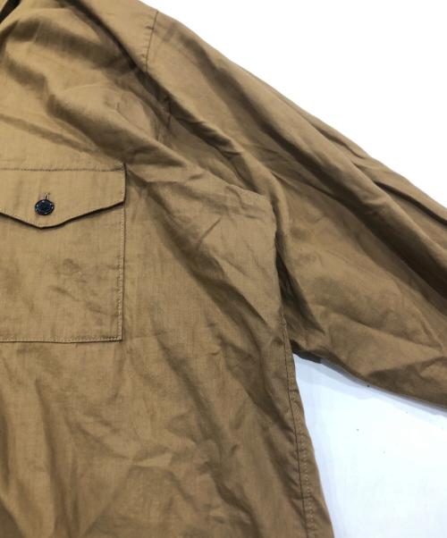 ULTERIOR（アルテリア）ULTERIOR (アルテリア) パウダリー ソフト ツイル スキッパー シャツ ブラウン サイズ:3の古着・服飾アイテム