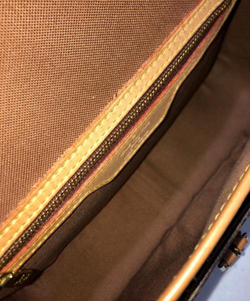 LOUIS VUITTON（ルイ ヴィトン）LOUIS VUITTON (ルイ ヴィトン) ショルダーバッグ ブラウンの古着・服飾アイテム