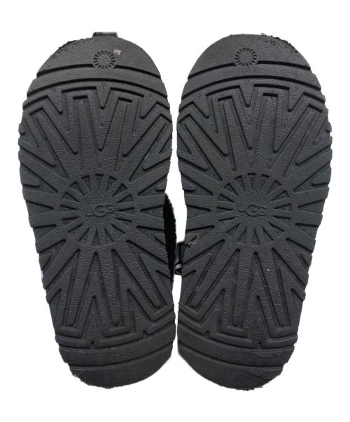 UGG（アグ）UGG (アグ) ムートンサンダル ブラック サイズ:USA7/UK5/EU38の古着・服飾アイテム