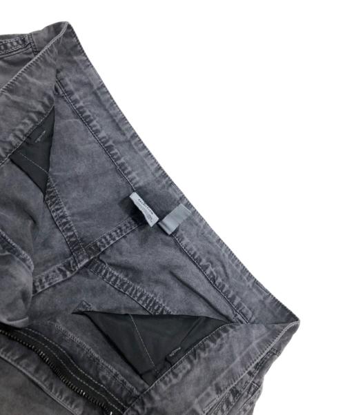 adidas（アディダス）adidas (アディダス) Adilenium シーズン 2 カーゴパンツ グレー サイズ:28の古着・服飾アイテム