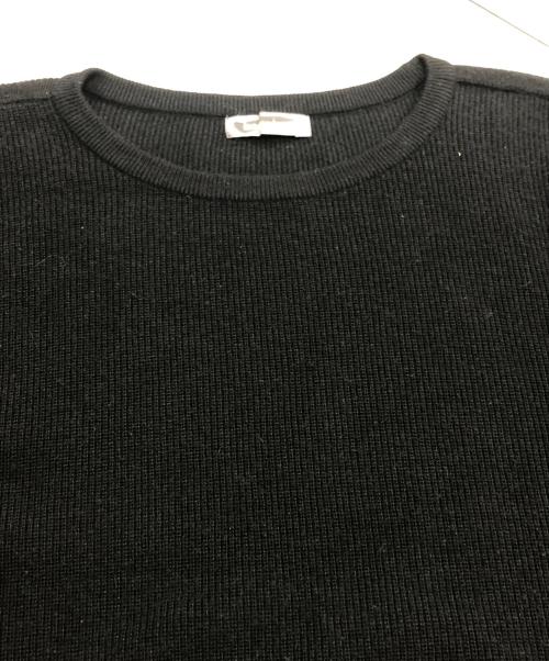ISSEY MIYAKE（イッセイミヤケ）ISSEY MIYAKE (イッセイミヤケ) クルーネックニット ブラック サイズ:Mの古着・服飾アイテム