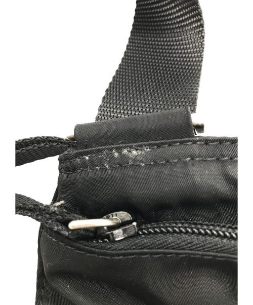 PRADA（プラダ）PRADA (プラダ) ナイロンショルダーミニバッグ ブラックの古着・服飾アイテム