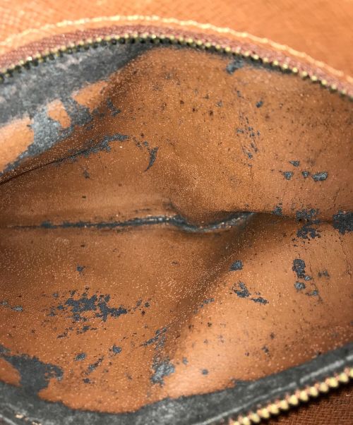 LOUIS VUITTON（ルイ ヴィトン）LOUIS VUITTON (ルイ ヴィトン) セカンドバッグ ブラックの古着・服飾アイテム