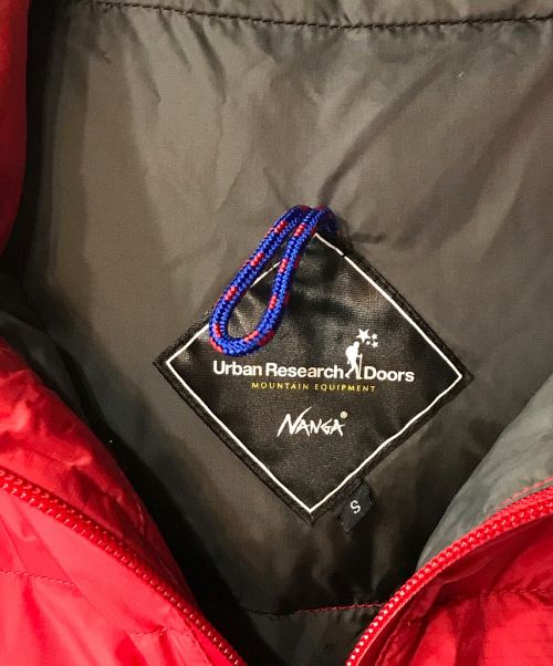 NANGA（ナンガ）NANGA (ナンガ) URBAN RESEARCH DOORS (アーバンリサーチ ドアーズ) 別注ダウンジャケット レッド サイズ:Ｓの古着・服飾アイテム