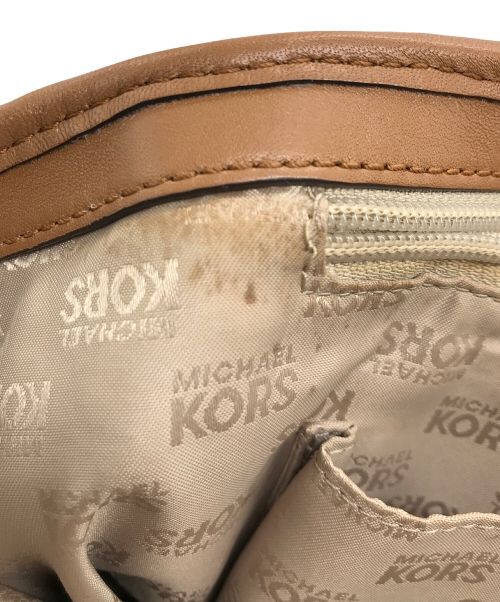 MICHAEL KORS（マイケル・コース）MICHAEL KORS (マイケルコース) カゴバッグ アイボリー×ブラウンの古着・服飾アイテム