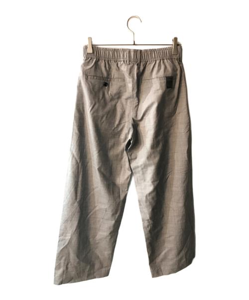 N.HOOLYWOOD（エヌ ハリウッド）N.HOOLYWOOD (エヌ ハリウッド) TUCKED STRAIGHT PANTS グレー サイズ:36の古着・服飾アイテム