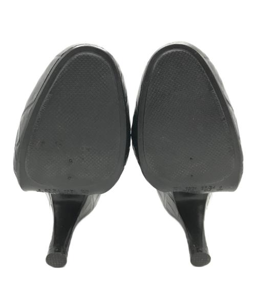 Vivienne Westwood ANGLOMANIA（ヴィヴィアンウエストウッドアングロマニア）VIVIENNE WESTWOOD ANGLOMANIA (ヴィヴィアンウエストウッドアングロマニア) 型押しパンプス ブラック サイズ:22.5cmの古着・服飾アイテム