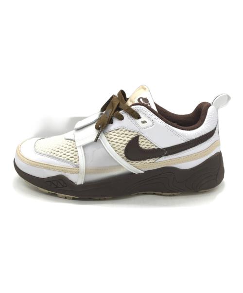 NIKE（ナイキ）NIKE (ナイキ) TRAVIS SCOTT (トラヴィススコット) Zoom Field Jaxx ホワイト×ブラウン サイズ:28.5cmの古着・服飾アイテム