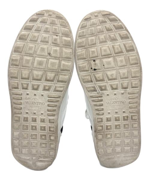 VALENTINO GARAVANI（ヴァレンティノ・ガラヴァーニ）VALENTINO GARAVANI (ヴァレンティノ・ガラヴァーニ) Open Low スニーカー ホワイト サイズ:36の古着・服飾アイテム