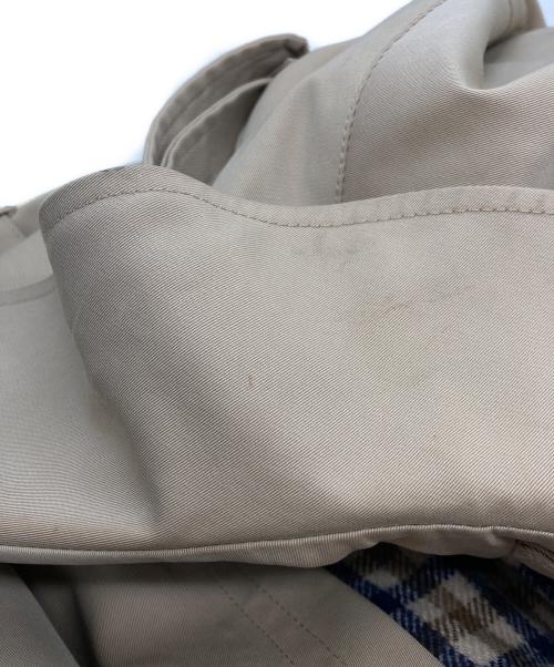 Aquascutum（アクアスキュータム）Aquascutum (アクアスキュータム) ライナー付トレンチコート ベージュ サイズ:ｻｲｽﾞ不明の古着・服飾アイテム
