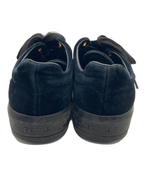 PRADA（プラダ）PRADA (プラダ) ベロアスニーカー ブラック サイズ:22.5cmの古着・服飾アイテム