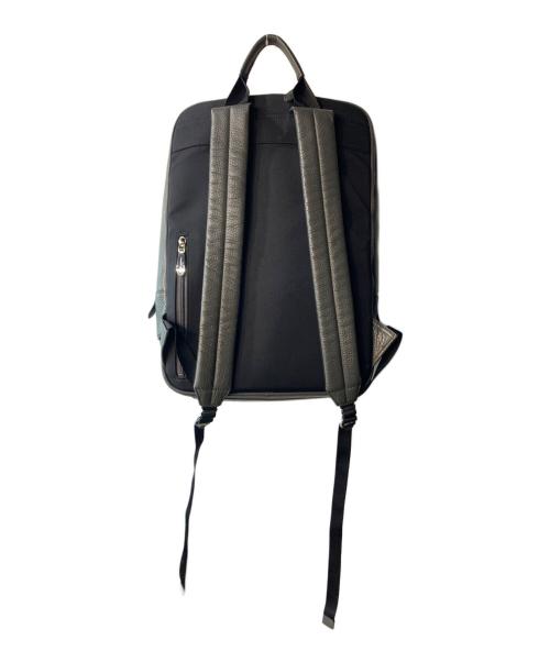 PELLE MORBIDA（ペッレモルビダ）PELLE MORBIDA (ペッレモルビダ) レザーバックパック グレーの古着・服飾アイテム