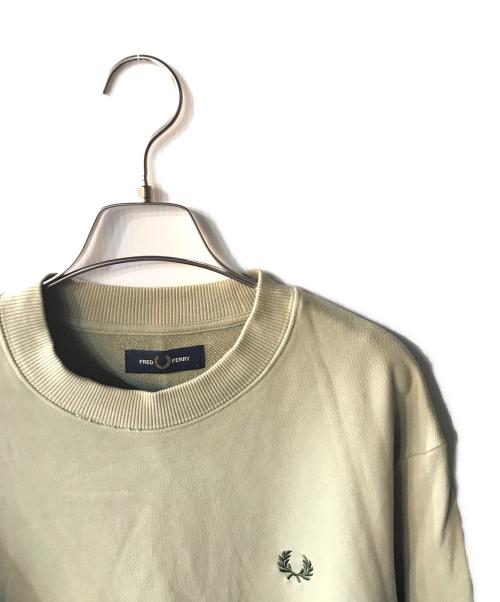 FRED PERRY（フレッドペリー）FRED PERRY (フレッドペリー) ワンポイントロゴ刺繍スウェット カーキ サイズ:Lの古着・服飾アイテム