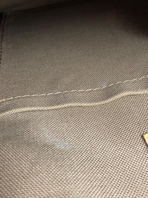 LOUIS VUITTON（ルイ ヴィトン）LOUIS VUITTON (ルイ ヴィトン) ショルダートートバッグ ブラウンの古着・服飾アイテム