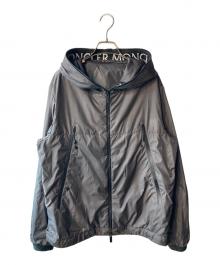 MONCLER（モンクレール）の古着「JUNICHI ナイロンフーデッドジャケット」｜グレー