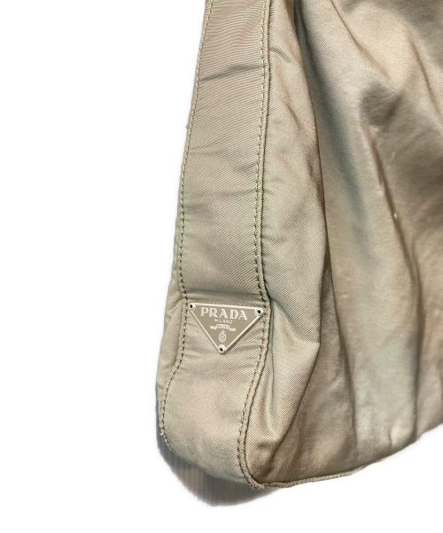 PRADA（プラダ）PRADA (プラダ) ワンショルダーバッグ カーキの古着・服飾アイテム