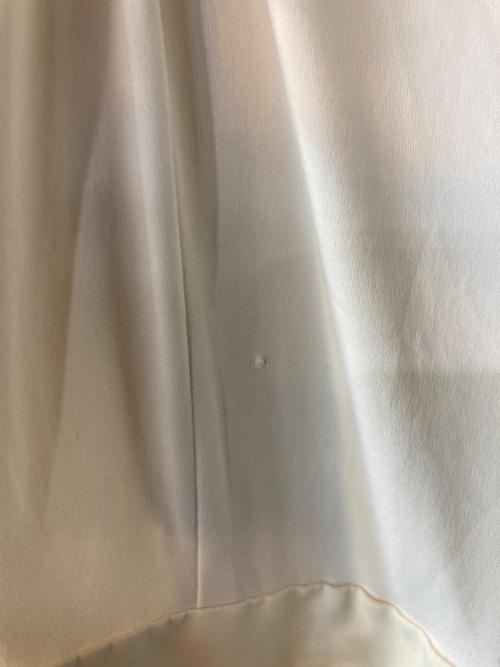 FRAY ID（フレイ アイディー）FRAY ID (フレイ アイディー) ニットドッキングカシュクールワンピース アイボリー サイズ:Sの古着・服飾アイテム