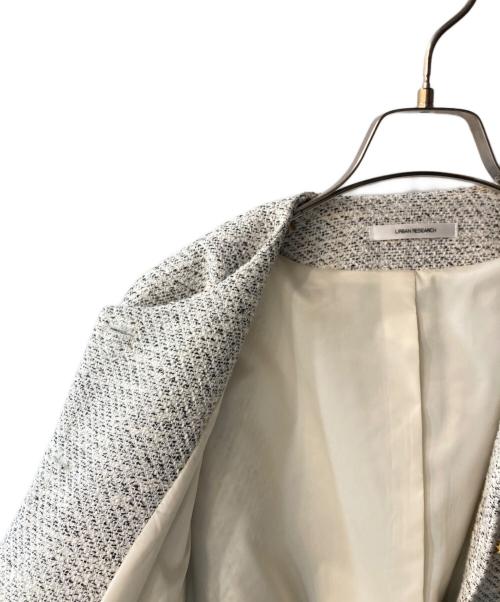 URBAN RESEARCH（アーバンリサーチ）URBAN RESEARCH (アーバンリサーチ) ツイードノーカラージャケット ホワイト サイズ:freeの古着・服飾アイテム