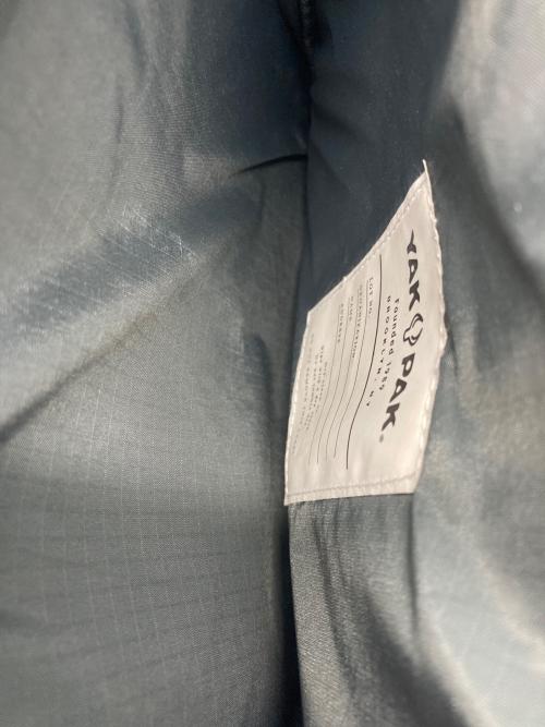 YAK PAK（ヤックパック）YAK PAK (ヤックパック) Record BAG ブラックの古着・服飾アイテム