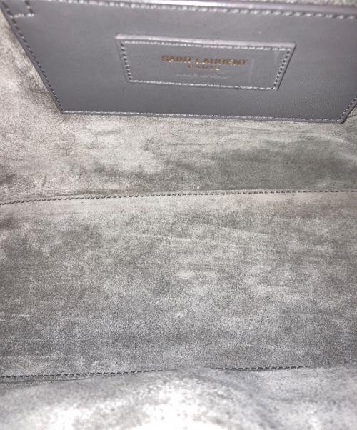 Saint Laurent Paris（サンローランパリ）Saint Laurent Paris (サンローランパリ) ベイビーダッフル ショルダーバッグ グレーの古着・服飾アイテム