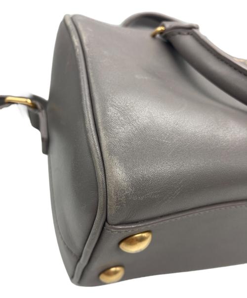 Saint Laurent Paris（サンローランパリ）Saint Laurent Paris (サンローランパリ) ベイビーダッフル ショルダーバッグ グレーの古着・服飾アイテム