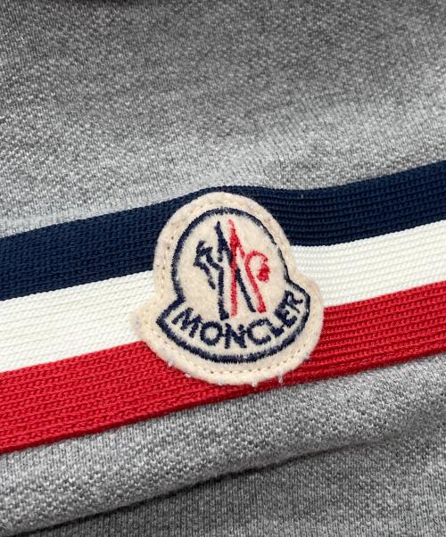 MONCLER（モンクレール）MONCLER (モンクレール) ポロシャツ グレー サイズ:Lの古着・服飾アイテム