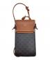 CELINE（セリーヌ）の古着「フラップ付きモバイルポーチ / トリオンフキャンバス & ラムスキン」｜ブラウン