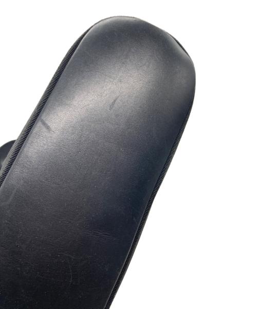 Salvatore Ferragamo（サルヴァトーレ フェラガモ）Salvatore Ferragamo (サルヴァトーレ フェラガモ) フリルショルダーバッグ ブラックの古着・服飾アイテム