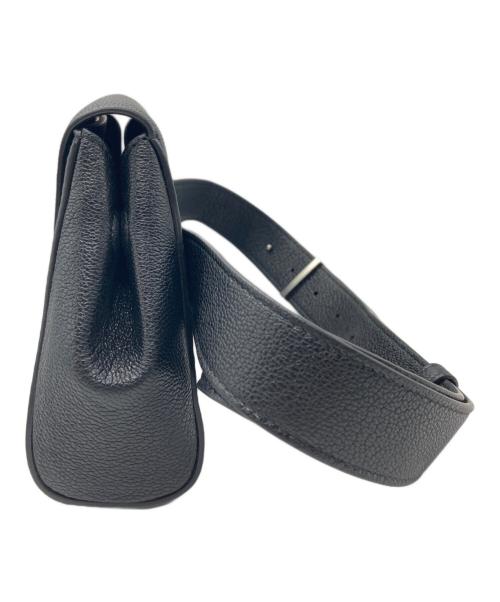 BOTTEGA VENETA（ボッテガベネタ）BOTTEGA VENETA (ボッテガベネタ) ベルトバッグ ブラックの古着・服飾アイテム